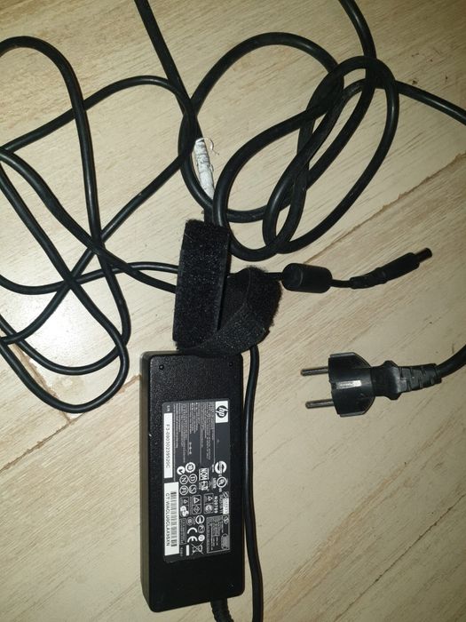 Incarcator alimentator HP original 90W 19v 4.74a PPP012H-S