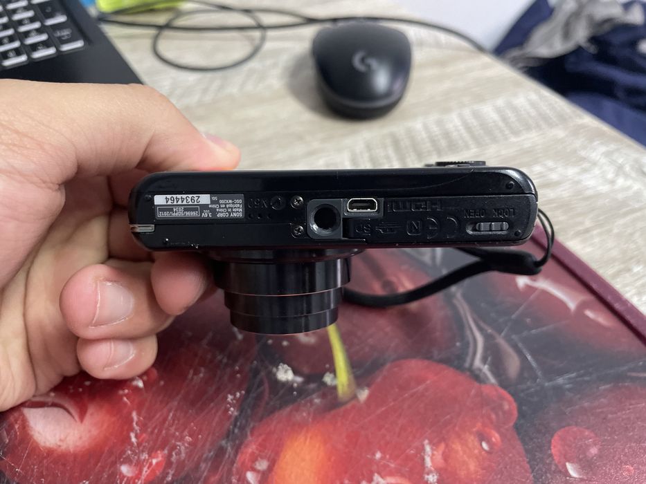 Продам камеру Sony Cybershot DSC-WX200