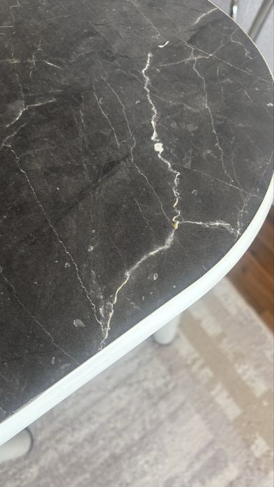 Продам стол 120х70