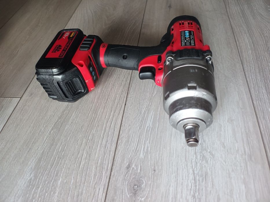 Mac Tools BWP050(DeWalt) pistol cu impact