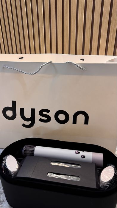 Продается dyson новый