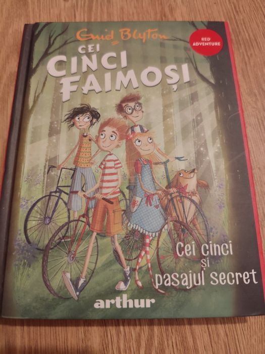 Vând cărți pentru copii