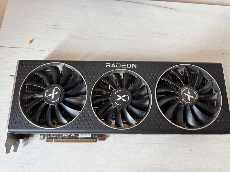 XFX Radeon RX 6800 16GB – НЕРАБОТЕЩА
