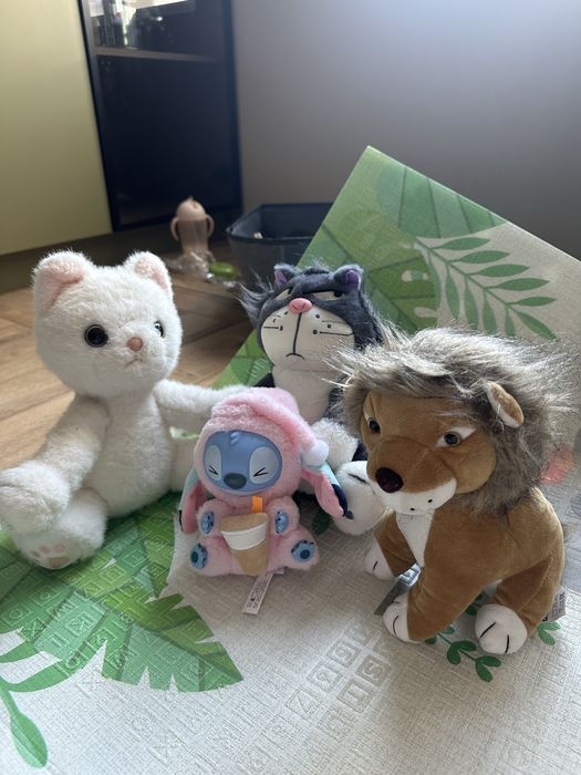 Игрушки   счеты  куклы