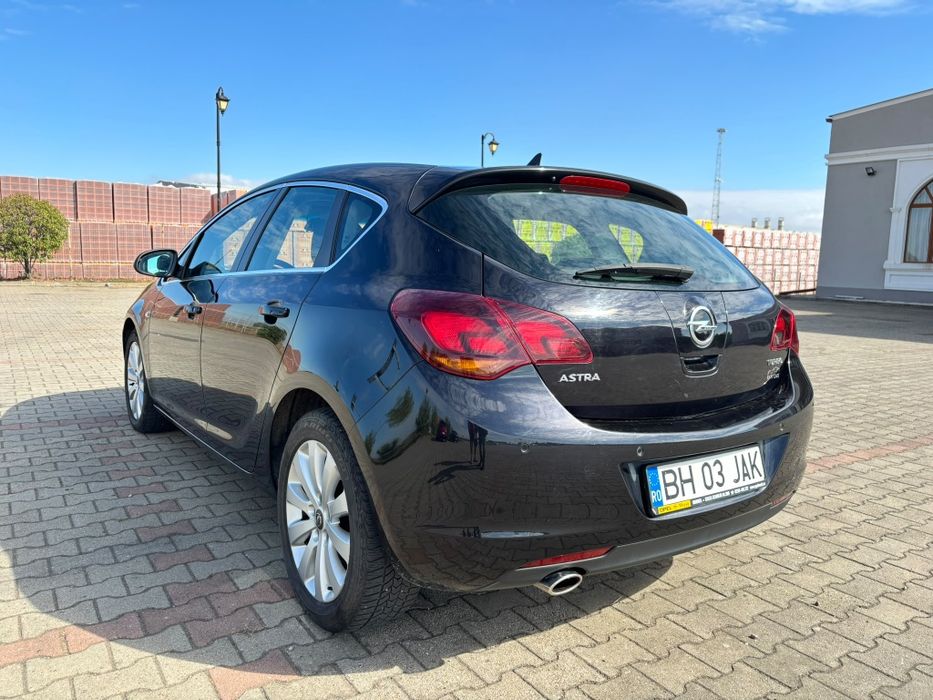 OPEL Astra 2010 — imagine 3
