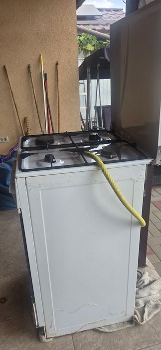 VAND aragaz Indesit, stare perfecta de functionare