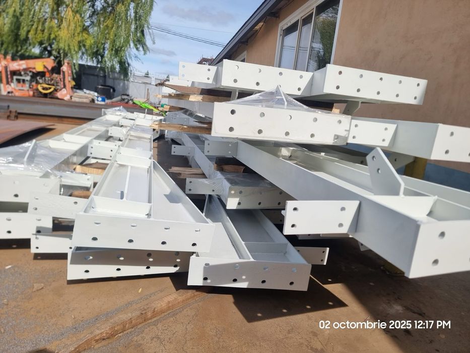 Hale metalice construim