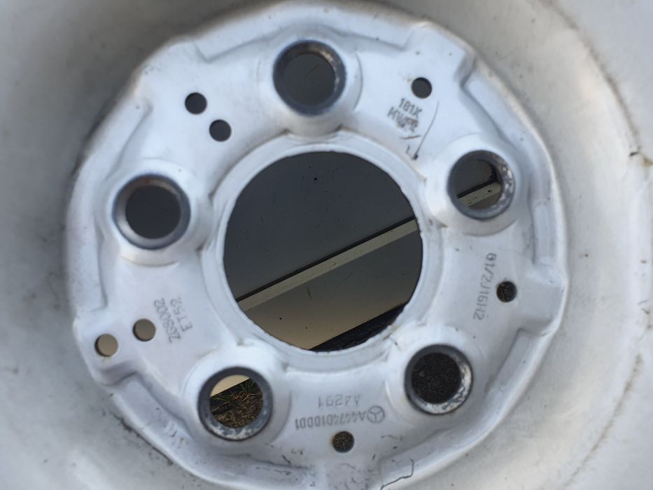 Roți complete 205/65/R16C , originale Mercedes Vito ,A4474010001