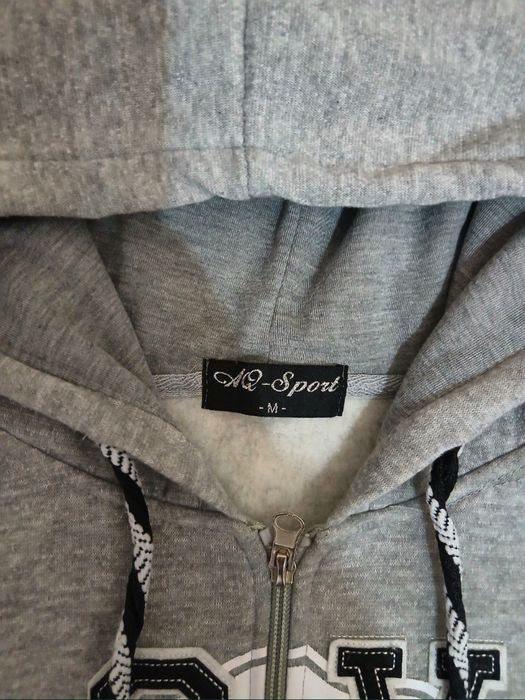 Из США женская спортивная кофта на молнии от  AQ-Sport