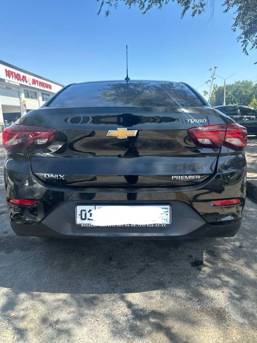 Onix Balck 2023 6 pozitsya