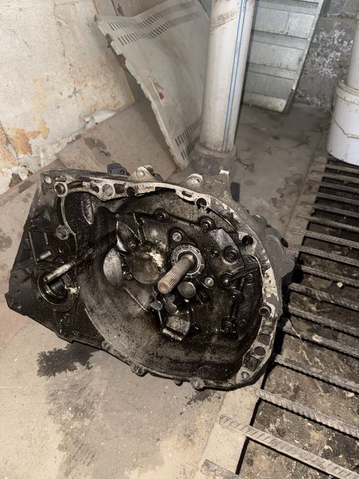 Коробка Largus JR5