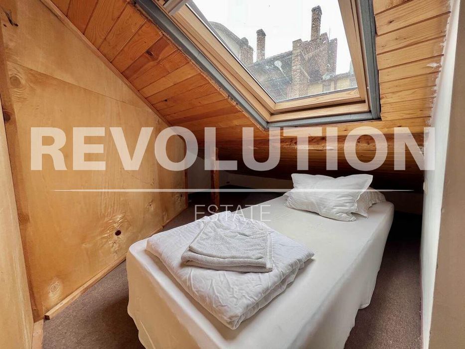 Дава се под наем Къща в Варна, Център - 200 кв.м за 1000 € - Снимка #5