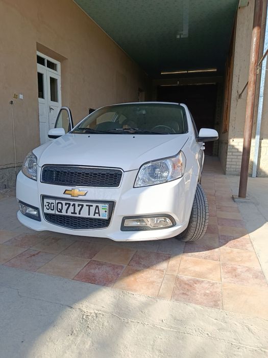 Срочно продаётся Nexia 3!