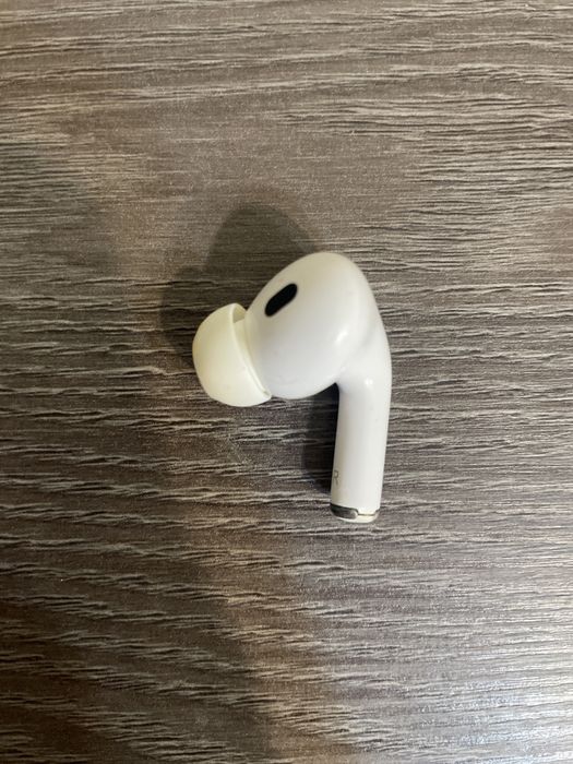 Продам Airpods pro