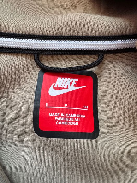 Nike tech fleece кафяво-бял