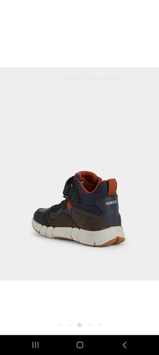 Продам детские ботинки Ceox