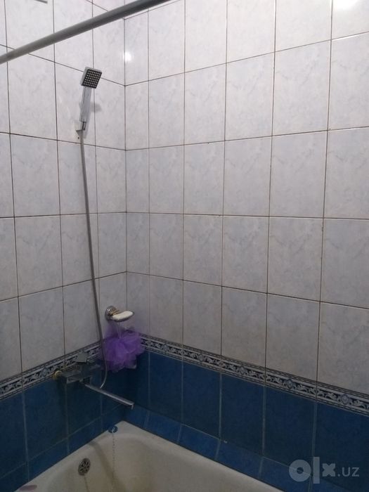 Продаётся 3 ком.квартира в Домбрабаде, 3 хонали Уй сотилади Домбиробод