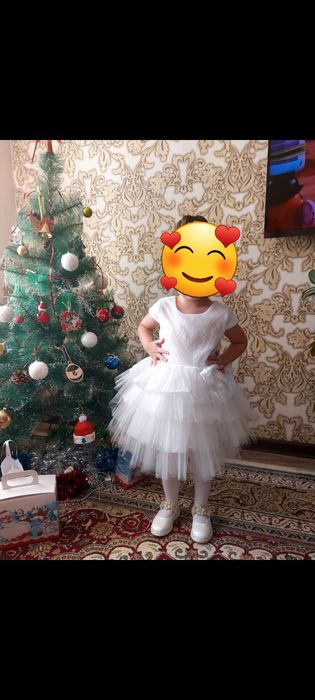 Продам платье для девочки