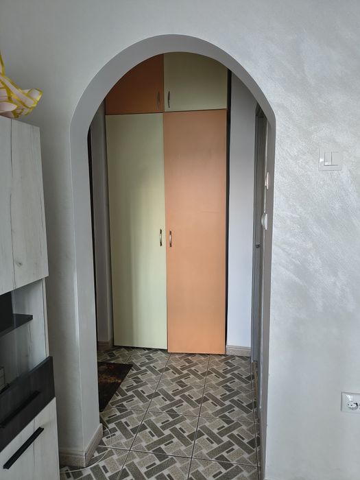Închiriez garsonieră utilată strada Mioriței - zona Călărași - Catedrală