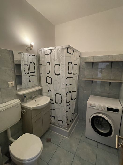 Inchiriez Studio* Proprietar* Parcare* Metrou Dimitrie Leonida