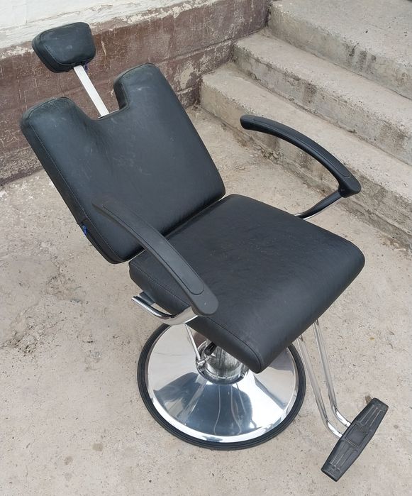 Кресло парикмахерское