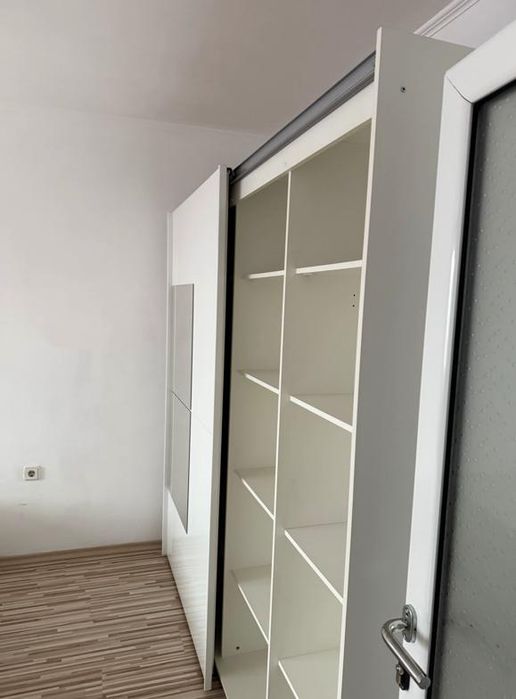 Дава се под наем Двустаен апартамент в София, Зона Б-18 - 72 кв.м за 700 € - Снимка #1