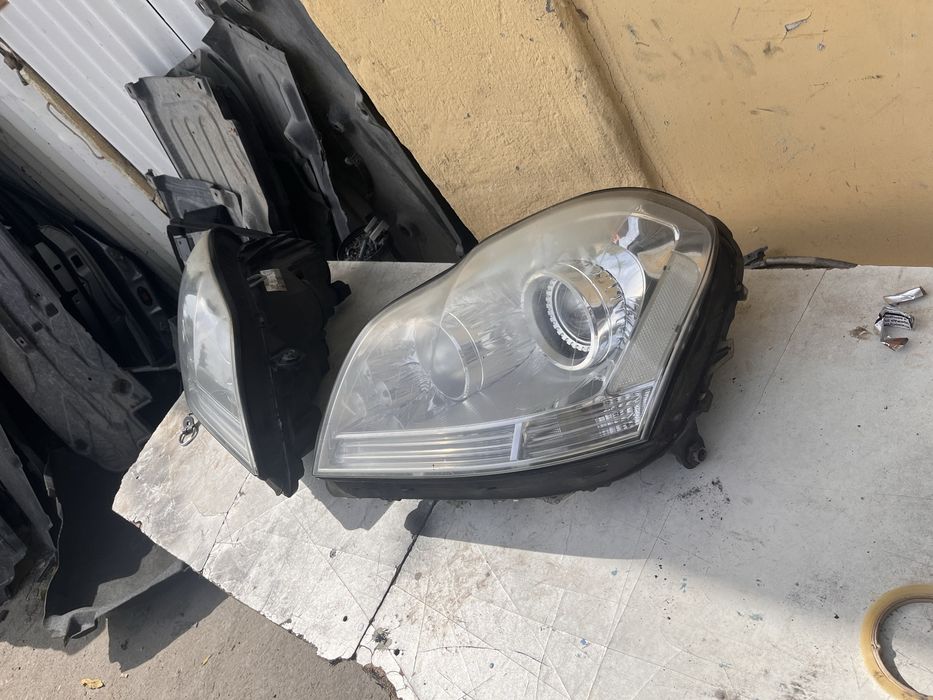 Ксенонови завиващи Фарове Mercedes GL X164 / Фар ГЛ