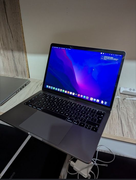 Mackbook Pro  Retina 2018 года