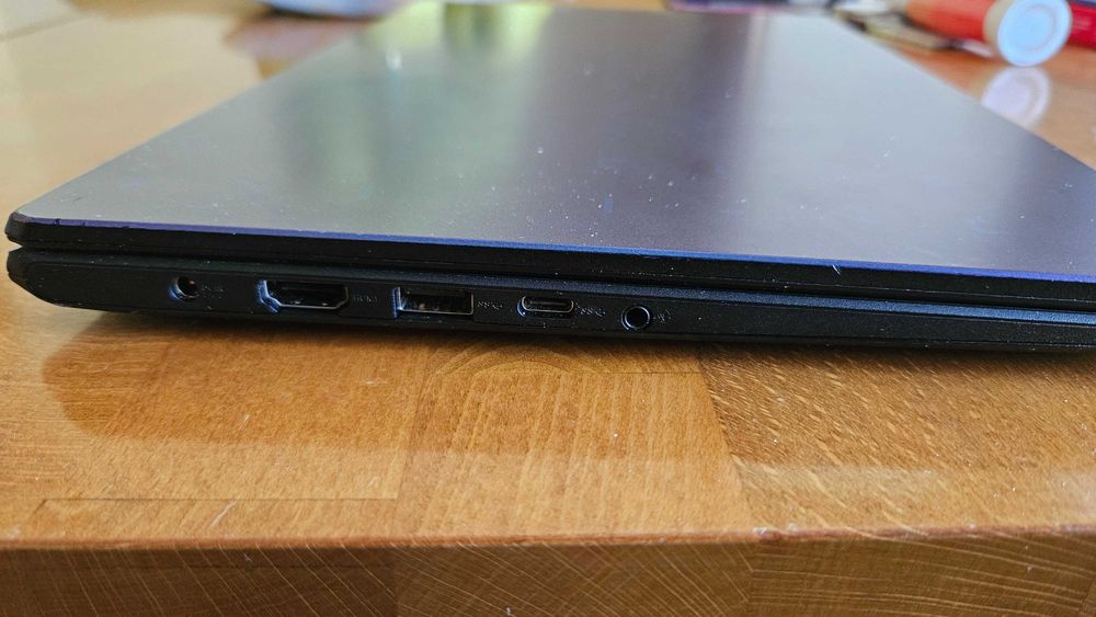 ASUS e410m отличен