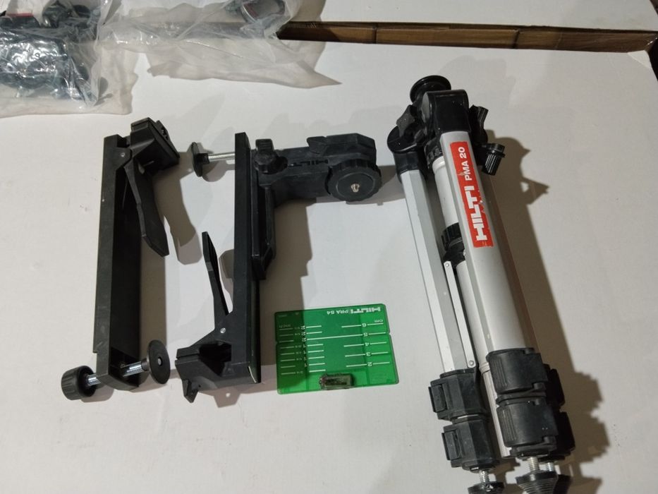 Hilti стойки за лазерни нивелири