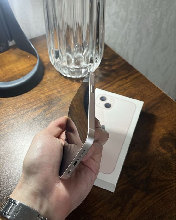 Продам Iphone 13 256gb