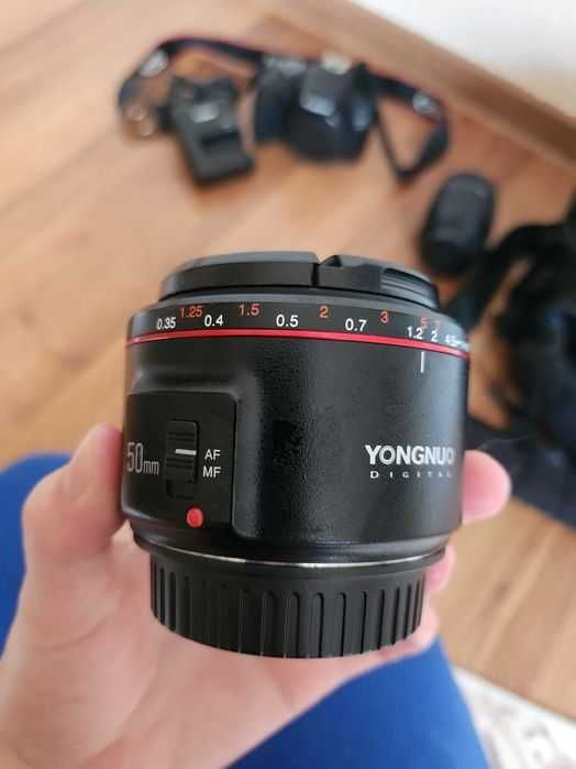 Vand aparat foto Canon Eos 2000D