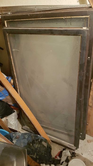 4 броя дървени прозорци / черчевета