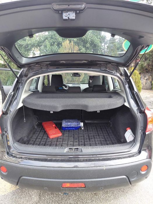 Продавам Nissan Qashqai