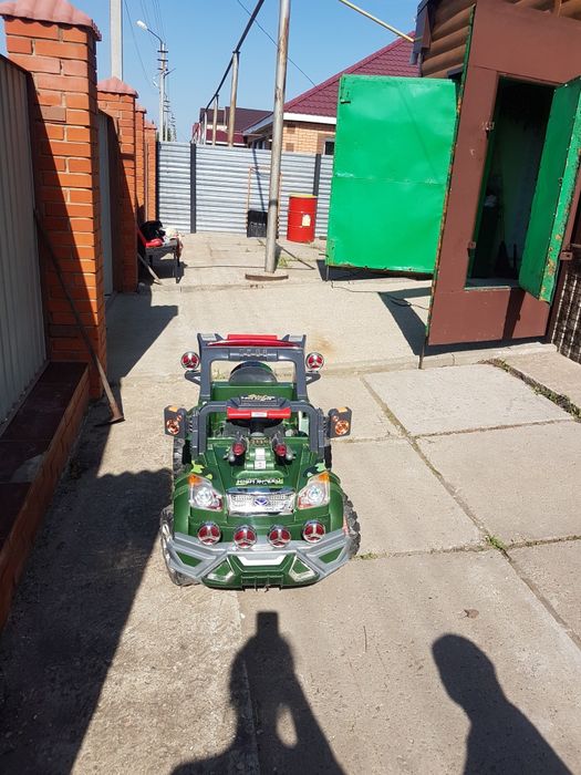 Машина джип детская