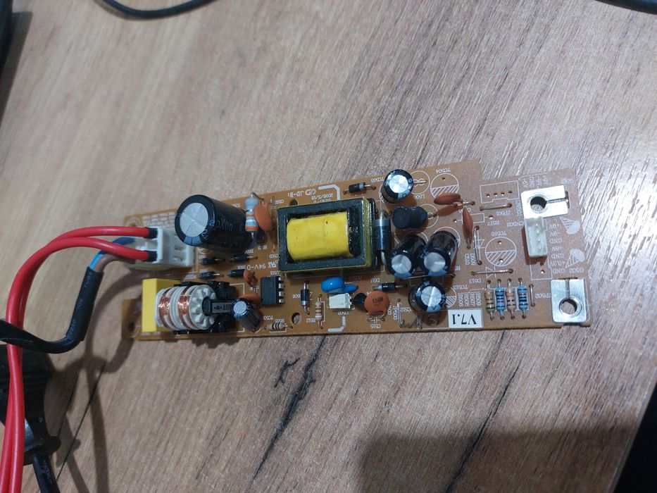 Блок питания на 9 и 5 вольт
