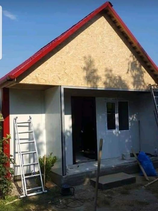 vând case de locuit din panouri sandwich