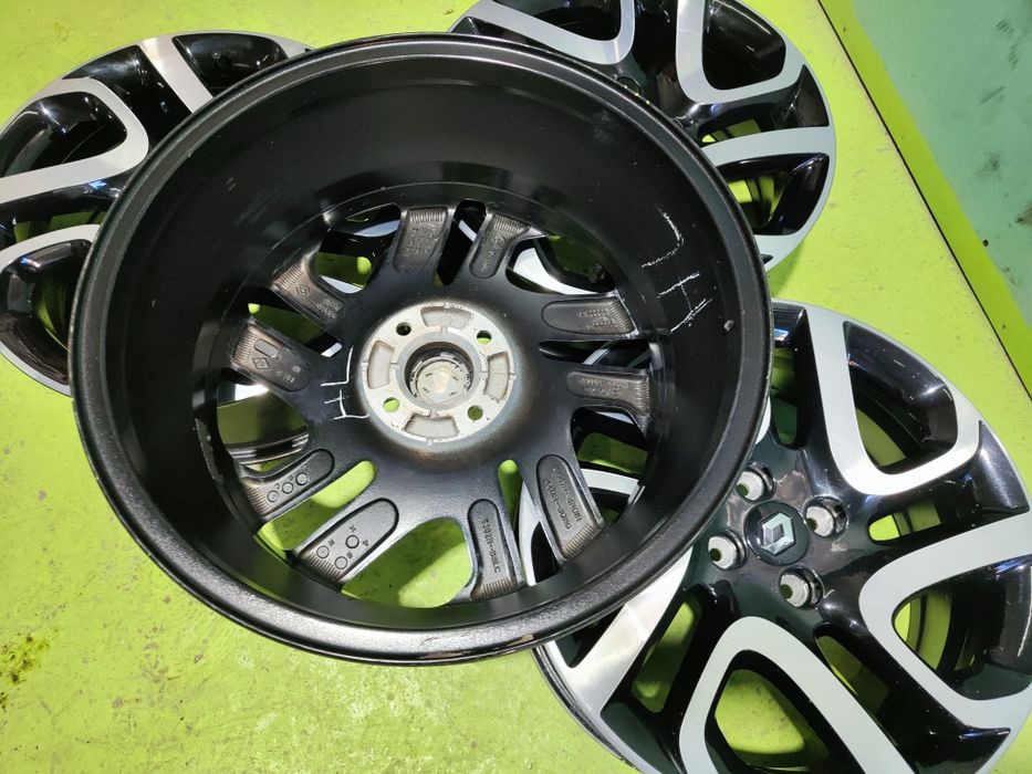 17 4x100 Renault лети джанти 4х100 рено