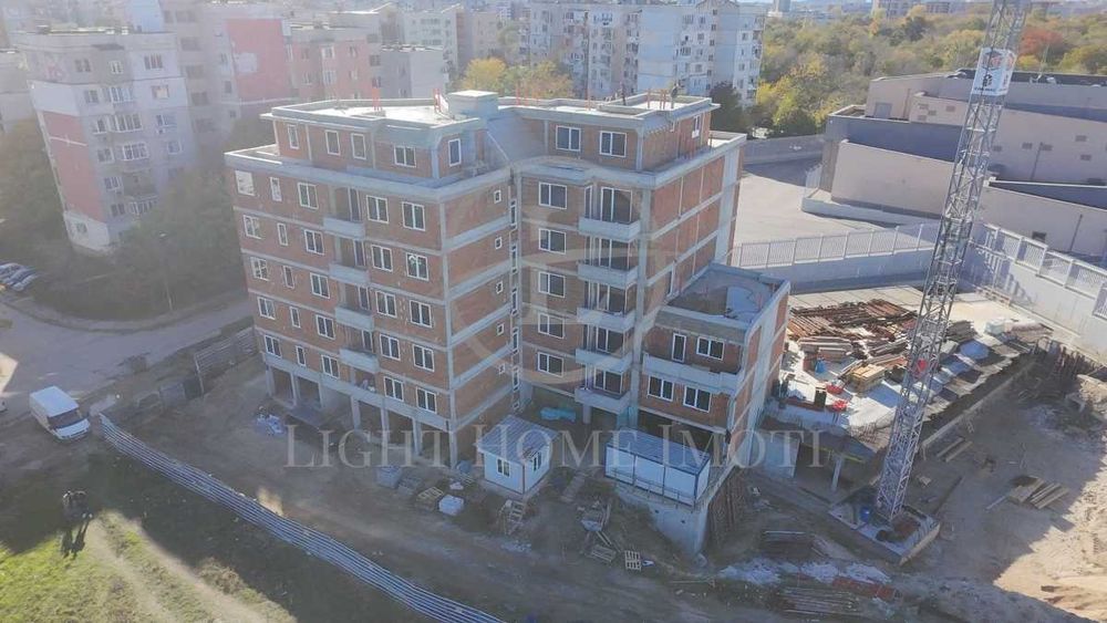Продава се Четиристаен апартамент в Пловдив, Тракия - 139 кв.м за 1154 €/кв.м - Снимка #1