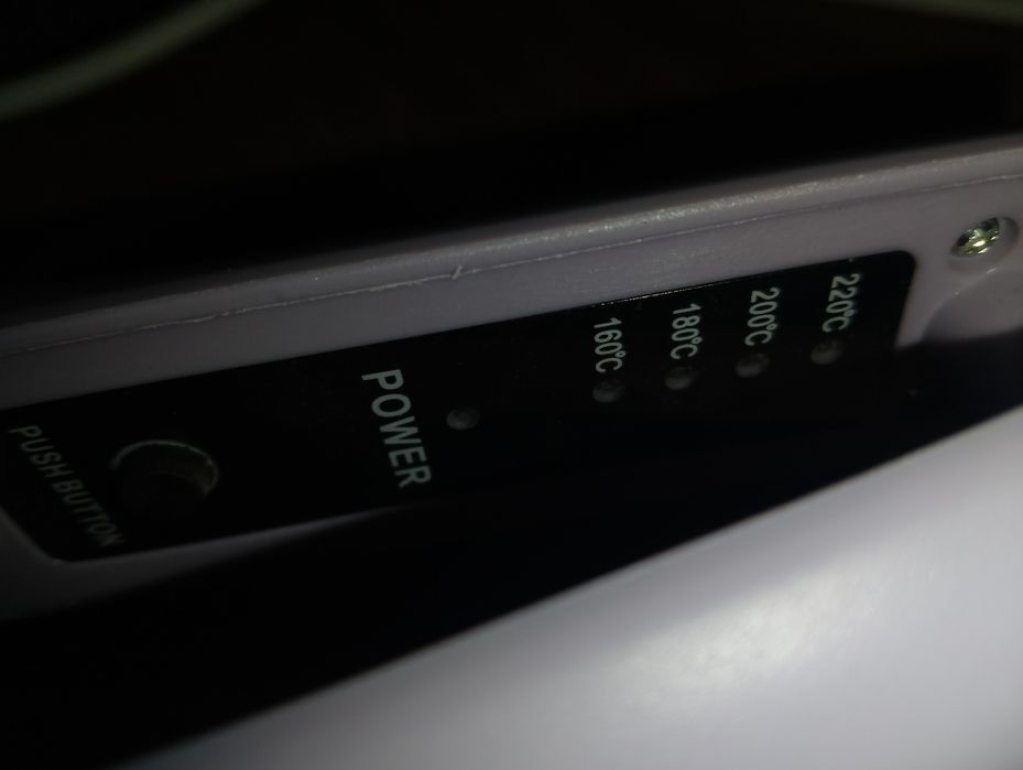 Продам   плойку.