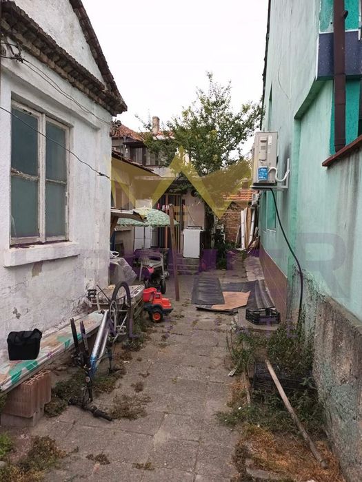 Продава се Къща в Варна, Христо Ботев - 78 кв.м за 1129 €/кв.м - Снимка #2