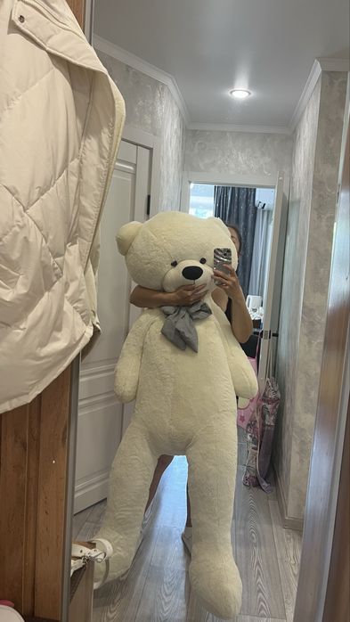 Продам плюшевого мишку
