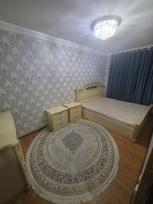 Срочно Продаёт Чиланзар 6  3/1/4 с мебелью техникой ремонт средний !