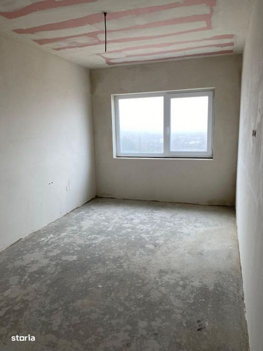Apartament tip casa, 3 camere pe 2 nivele, gradina privata plus garaj — fotografia 3