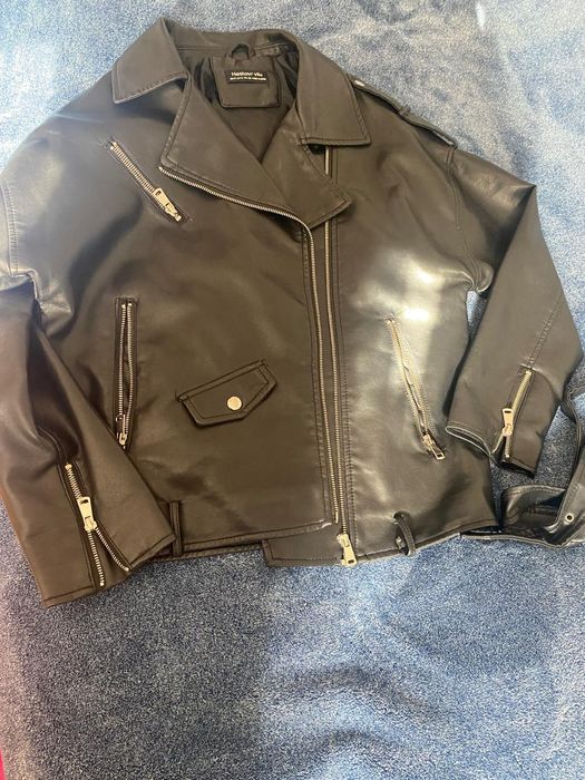 Продам куртку косуху