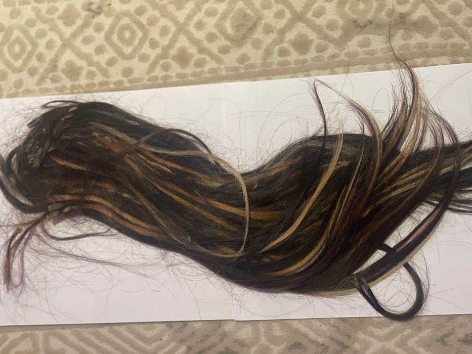 Естествена коса на кичури