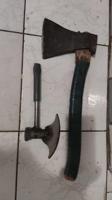 Продается все из дому  цена по запросу