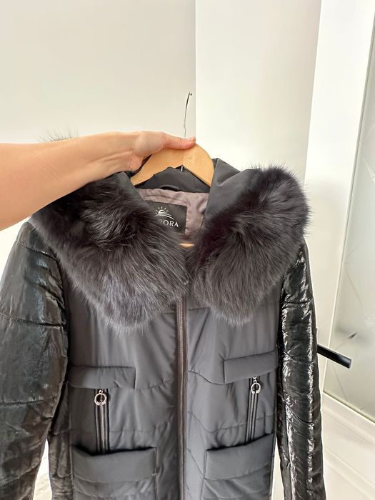 Парка удлиненная есть мех