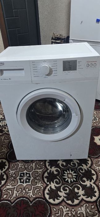 Срочно продаётся Стиральная машинка Афтомат 6 кг