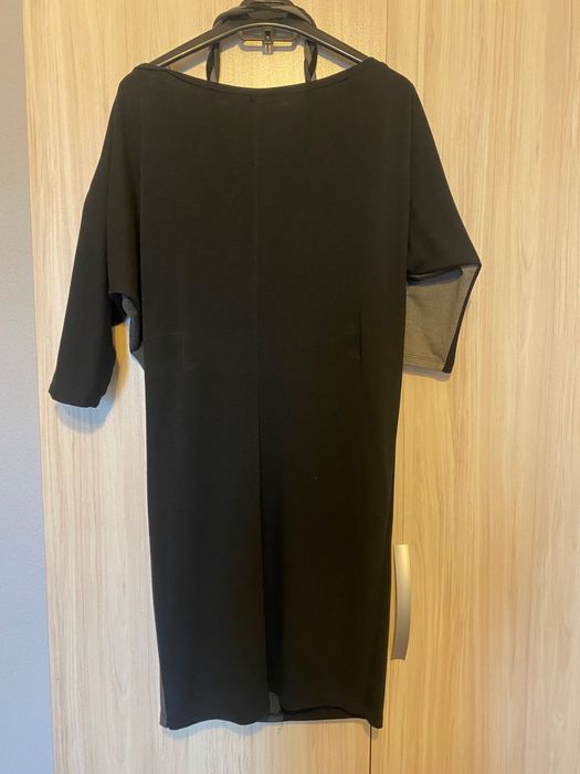 Продавам рокли/туники - Stradivarius, Bershka